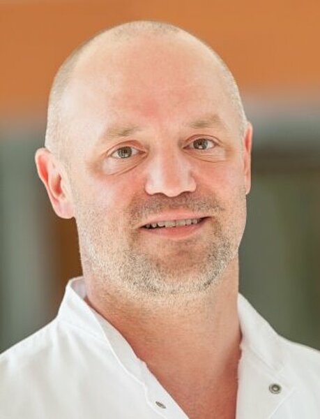 Portrait von Chefarzt Prof. Dr. med. Christoph Wiese